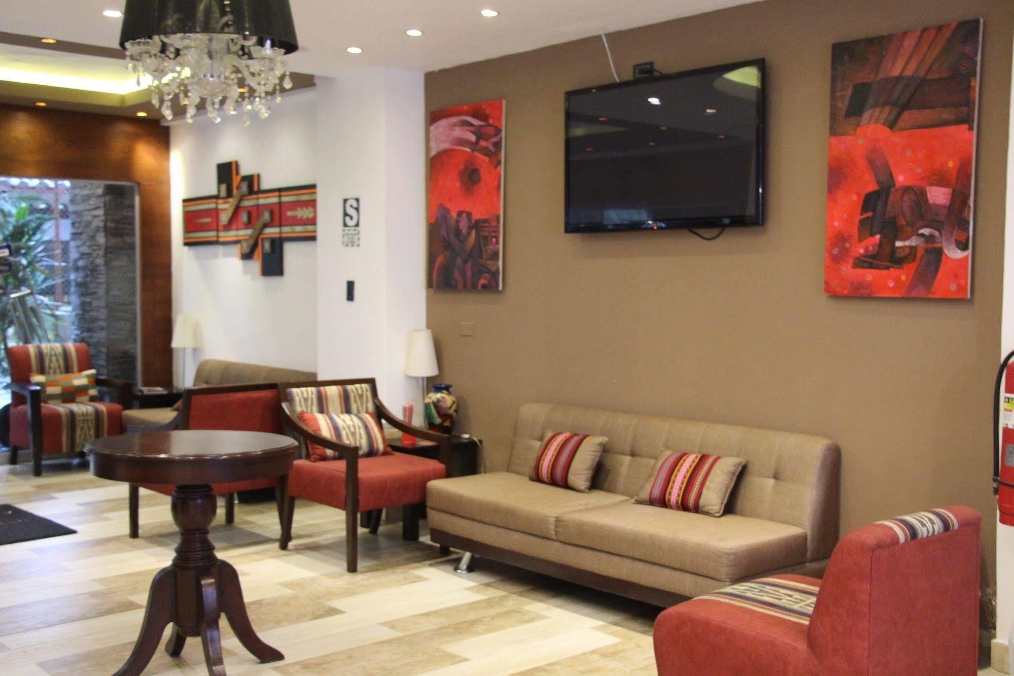 Inti Punku & Hotel