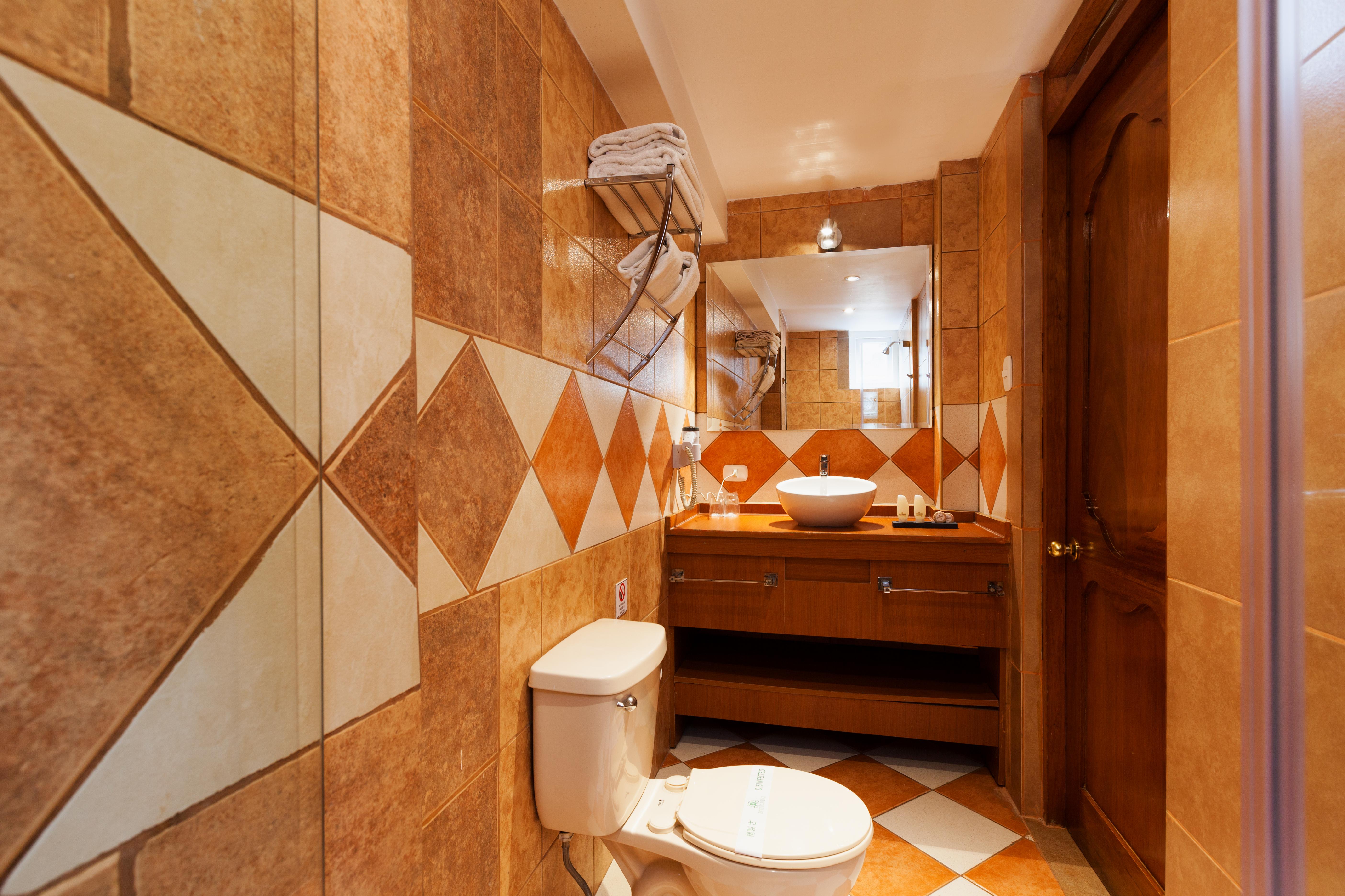 Inti Punku & Hotel 3*
